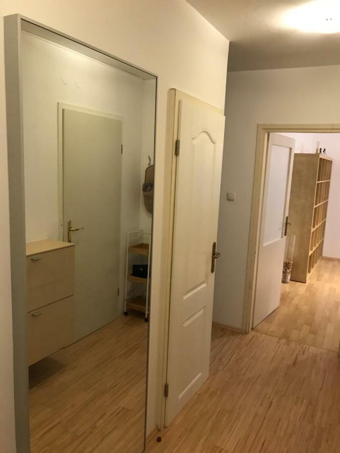 Peter Pan Apartment & Free Parking ลูบลิยานา ภายนอก รูปภาพ